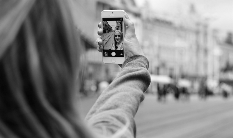 Beğeni Almayan Selfie Özgüven Eksikliğine Yol Açıyor